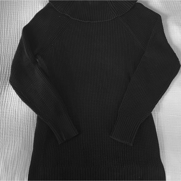 MICHAEL Michael Kors Black Sweater w/ Faux Leather Pockets - Size Small - EUC! - Picture 6 of 8